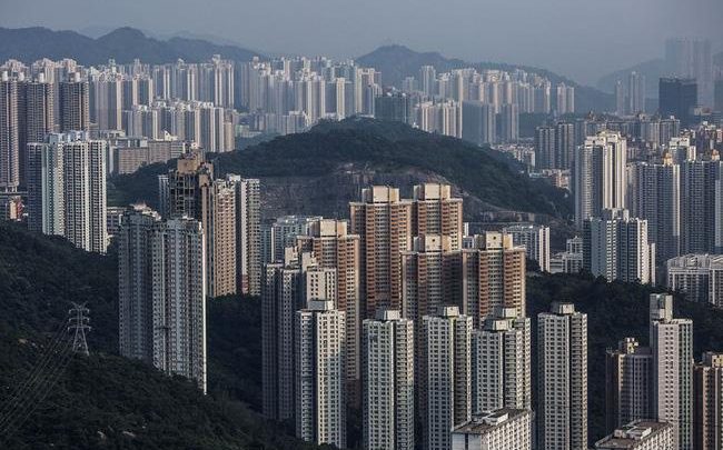 Mỹ – Trung bất đồng, đất Hong Kong ngày càng ế ẩm